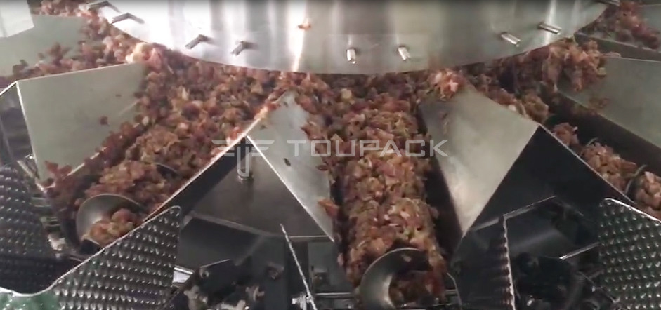14 Pesadora de cabeza de tornillo 2.0KW 410kg Carne de cerdo picada Carne fresca Pesadora y máquina de embalaje