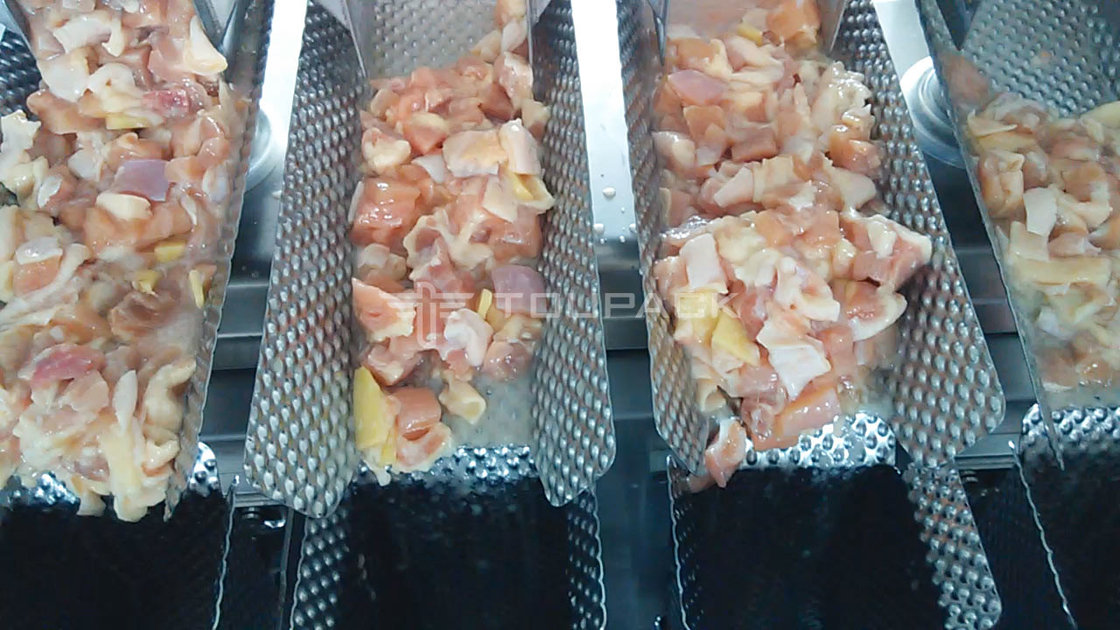 Máquina de embalaje de alta velocidad de llenado multifuncional 8 cabeza pesadora para encurtidos pollo en trozos