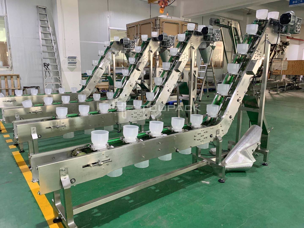 Tamaño personalizado de acero inoxidable Conveyor de forma Z para alimentos Conveyor de cinturón de bolas de carne
