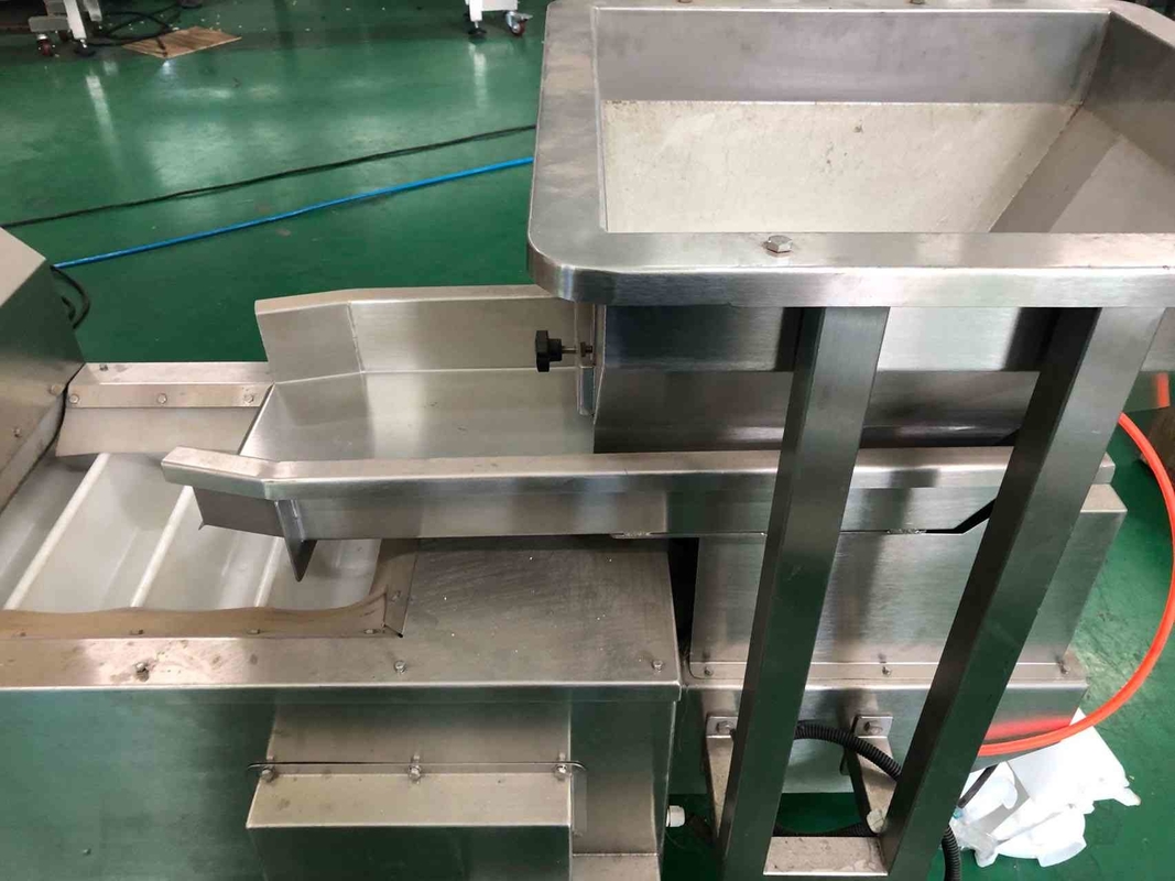 funcionamiento de acero inoxidable del transportador del cubo de la pendiente de Z con 10/14 pesador del multihead de las cabezas
