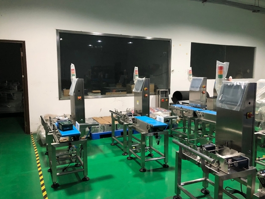 Pesador de alta velocidad 150BPM 0.5KW del control SUS304 para el cosmético