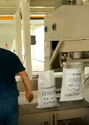 70 bolsos/sistema de empaquetado de las mercancías del gránulo de la máquina de Min Powder Weighing And Filling