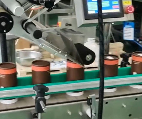 El caramelo inteligente de la empaquetadora de la galleta conserva el sistema de relleno